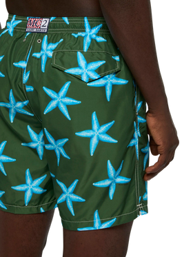 Lightweight fabric swim-shorts Lighting with starfish print