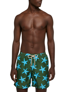 Lightweight fabric swim-shorts Lighting with starfish print