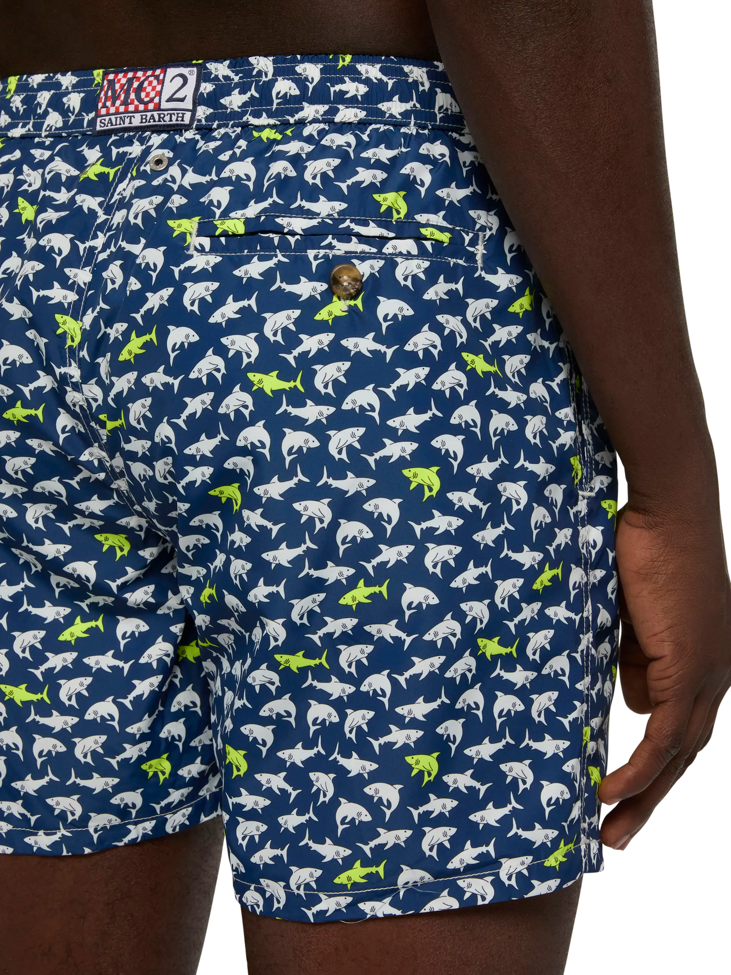 Badeshorts aus leichtem Stoff Lighting mit Hai-Print