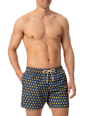 Lightweight fabric swim shorts Lighting with ducky print