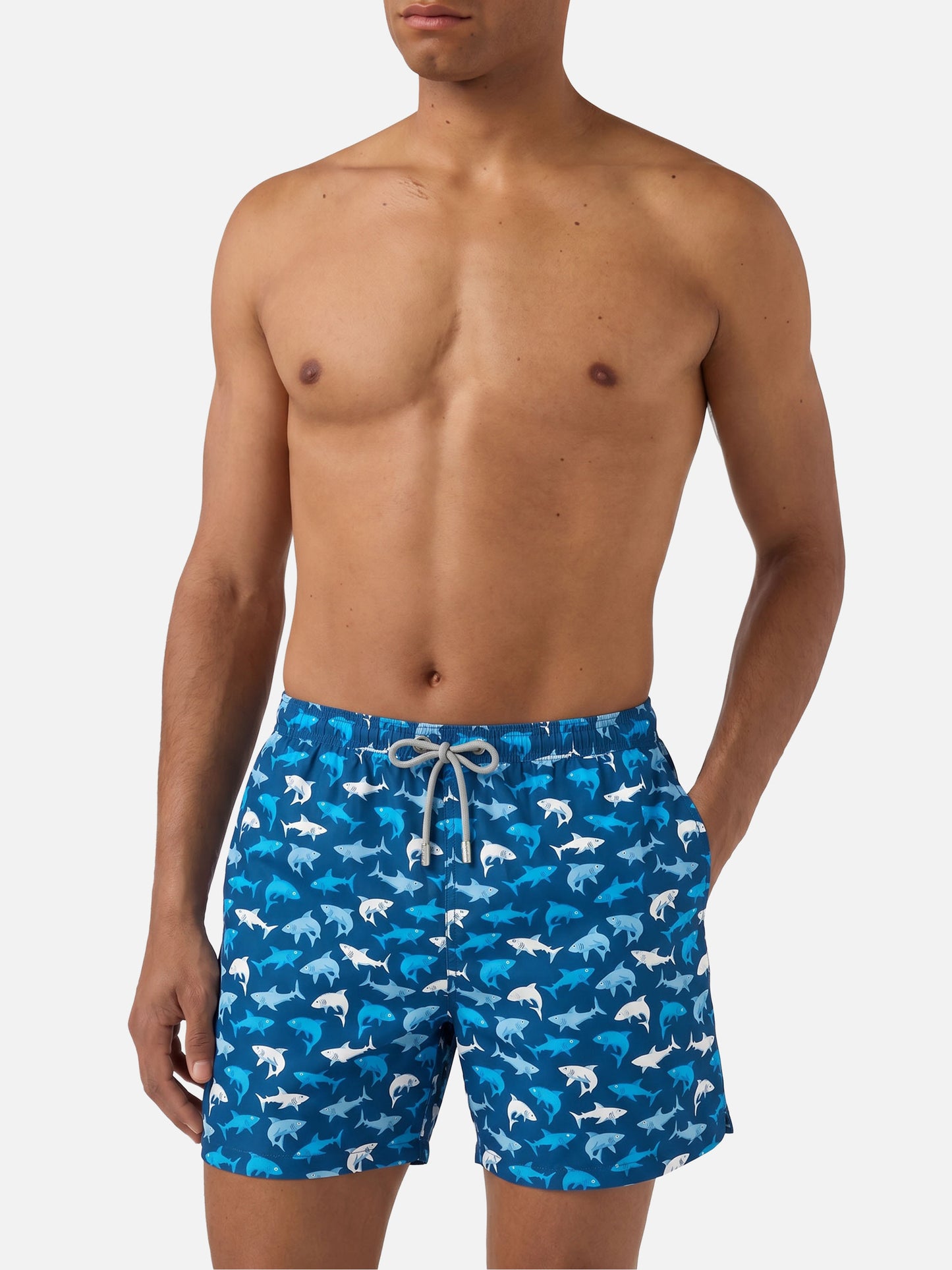 Costume da bagno da uomo in tessuto leggero con stampa squali multicolore