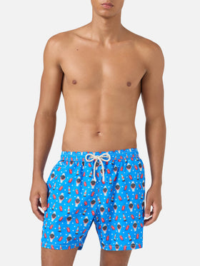 Blaue Lighting Micro-Badeshorts mit Watch Red Cola-Print 
