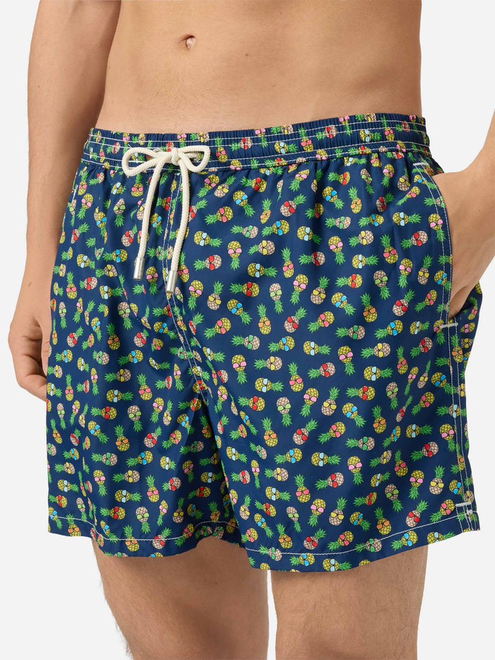 Leichte Badehose aus leuchtendem Stoff mit Ananas-Print