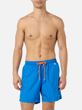 Badeshorts für Herren aus leichtem Stoff in Bluette Lighting Pantone | PANTONE® SPECIAL EDITION