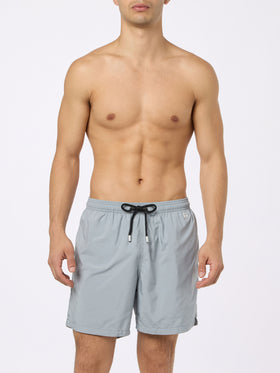 Graue Badeshorts für Herren aus leichtem Stoff Lighting Pantone | PANTONE® SPECIAL EDITION