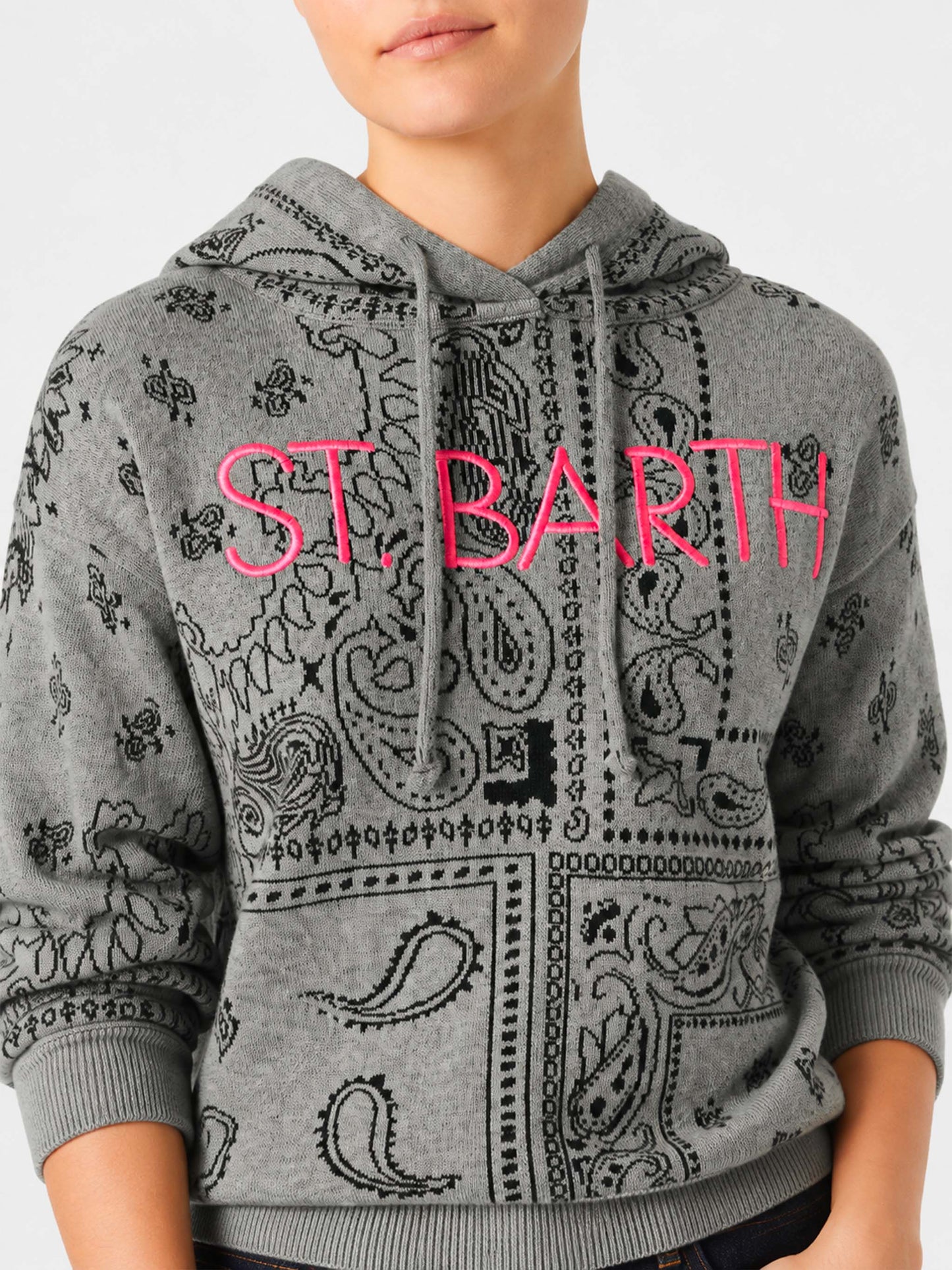 Grauer Meg Cropped-Hoodie aus Cashmere-Mix mit Bandanaprint 