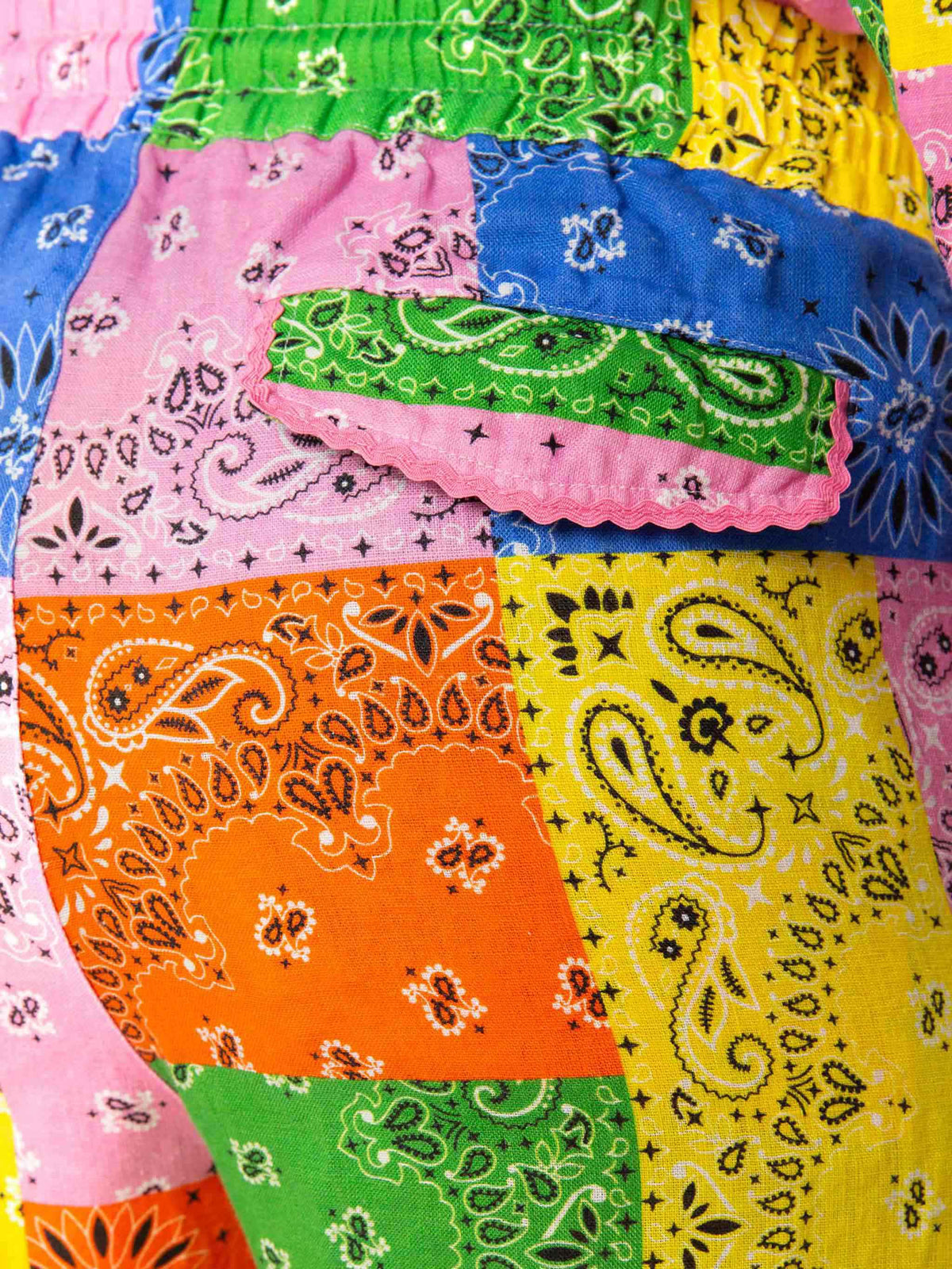 Millie Leinenhose mit mehrfarbigem Bandana-Print 