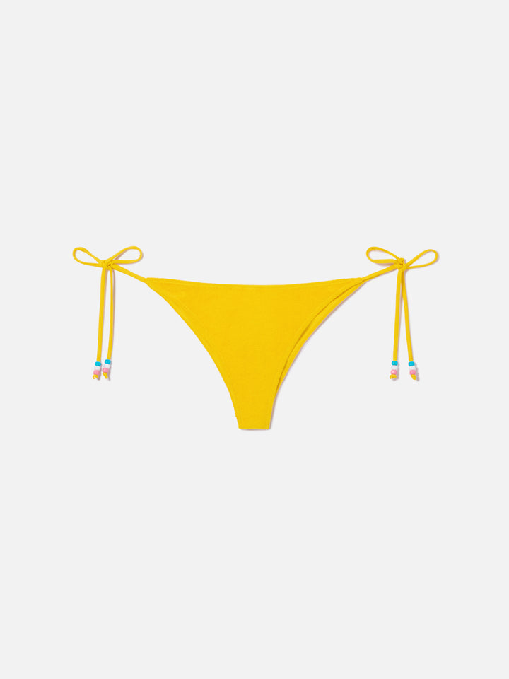 Bas de maillot Marielle en éponge jaune avec charms 