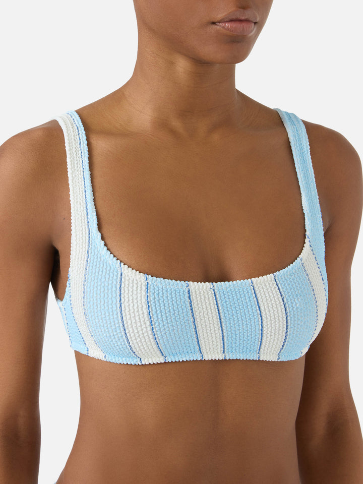 Top bikini Naima bralette in tessuto crinkle a righe azzurre