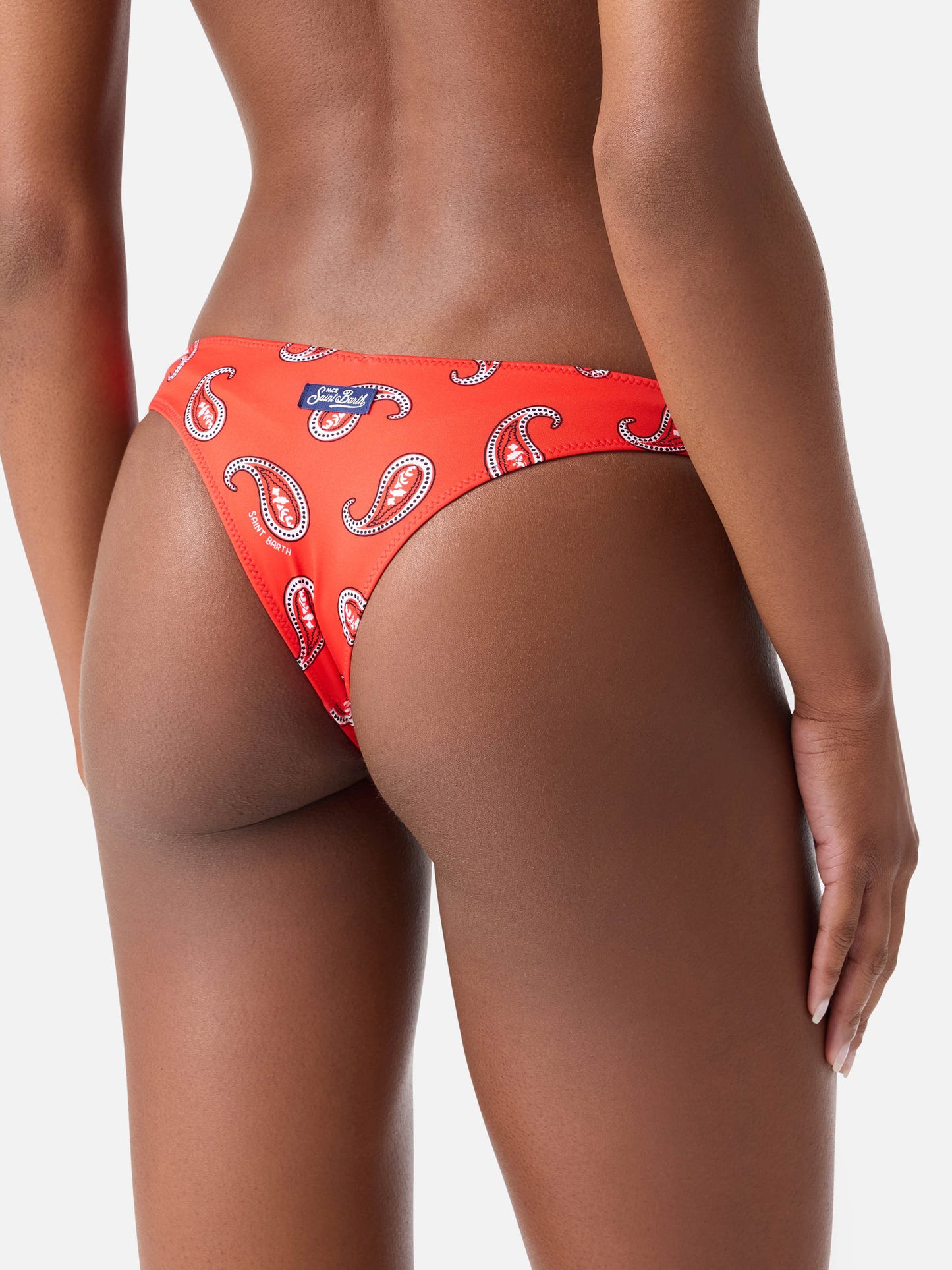 Rote Naomi Cheeky-Swim-Briefs mit Paisley-Print 