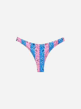 Freche Bikinihose Naomi mit Bandana-Print 