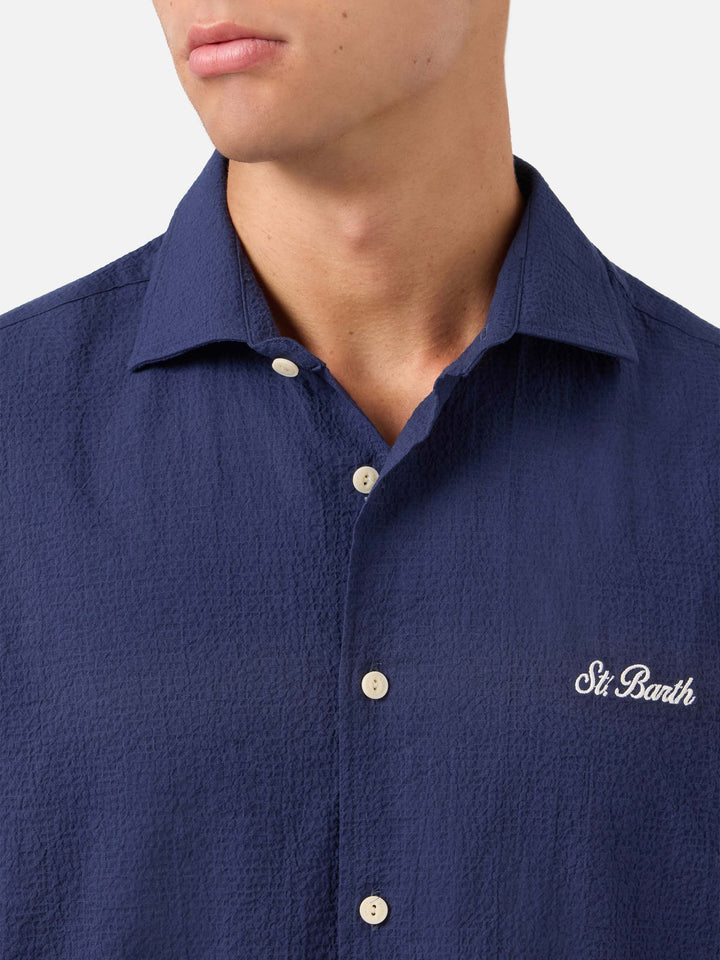 Chemise Pamplona en seersucker bleu avec broderie 