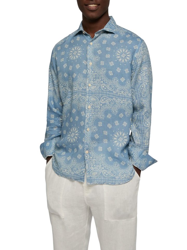 Linen shirt Pamplona with bandanna print