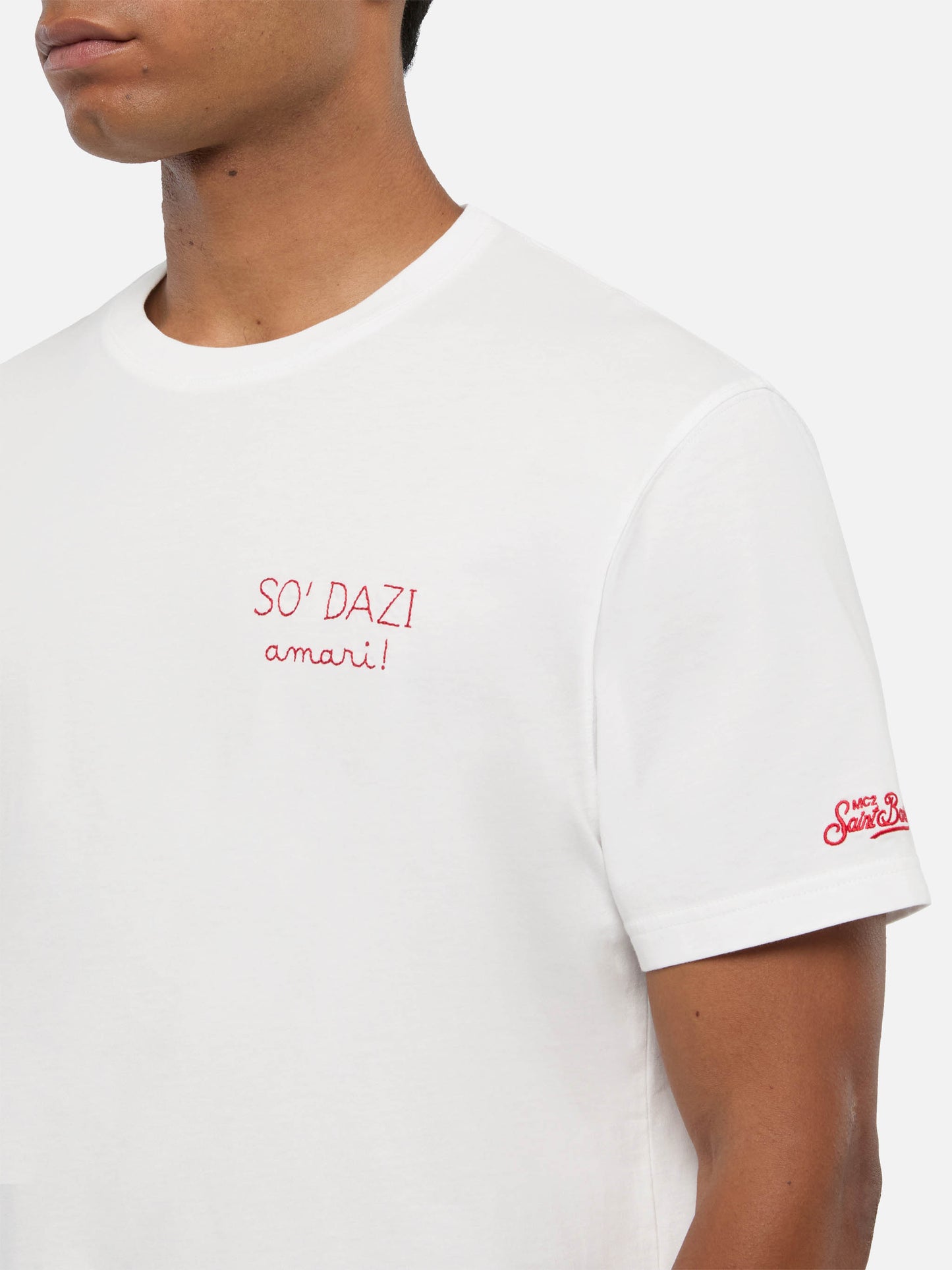 Portofino T-Shirt aus klassischem Baumwolljersey mit Dazi Amari Stickerei.