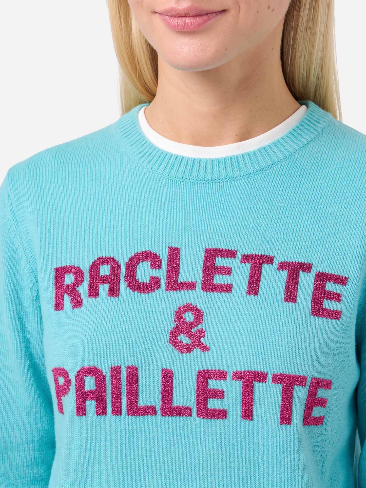 Suéter verde agua New Queen con lettering Raclette & Paillettes de lentejuelas 