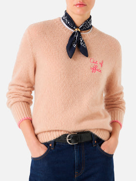 Maglione New Queen Soft beige con ricamo Out of office