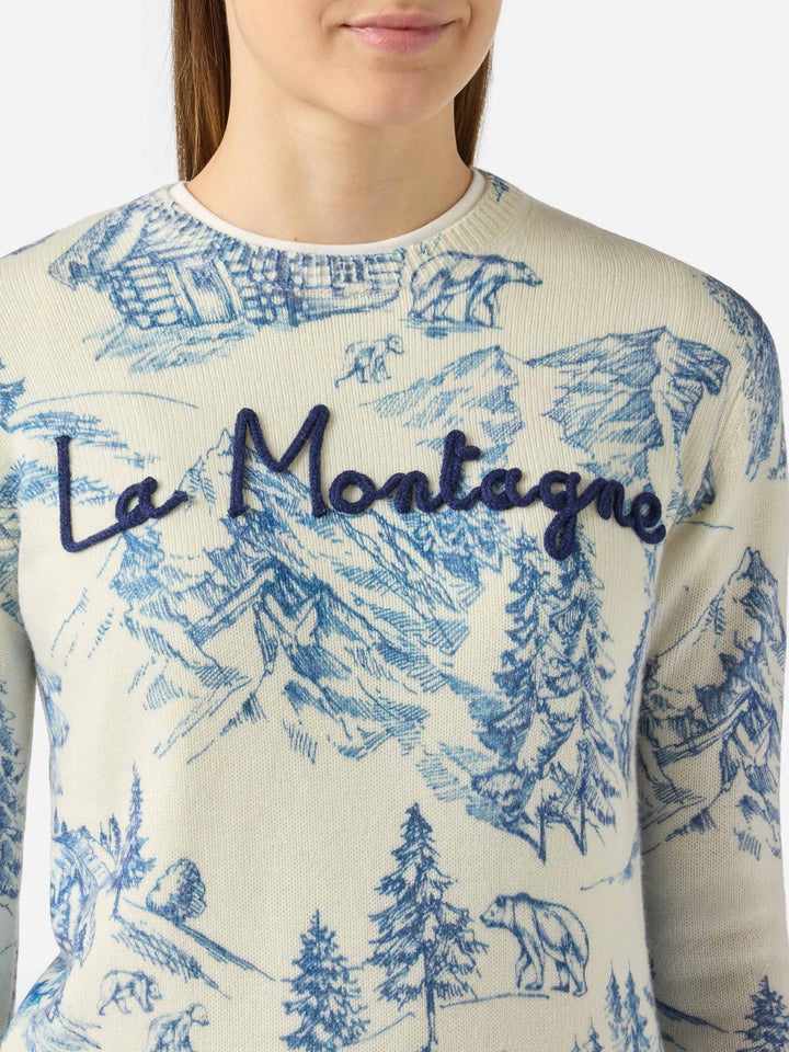 Maglione bianco da donna New Queen con stampa toile de jouy e ricamo La Montagne