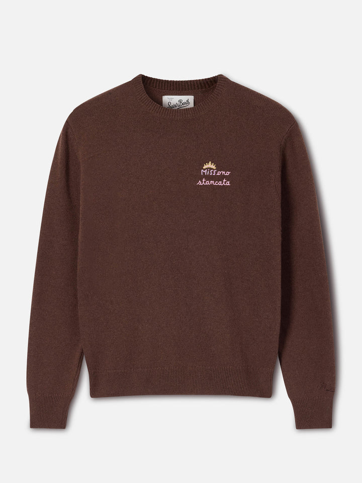 Maglia girocollo New Queen marrone in misto lana e cashmere con ricamo Miss Sono Stancata