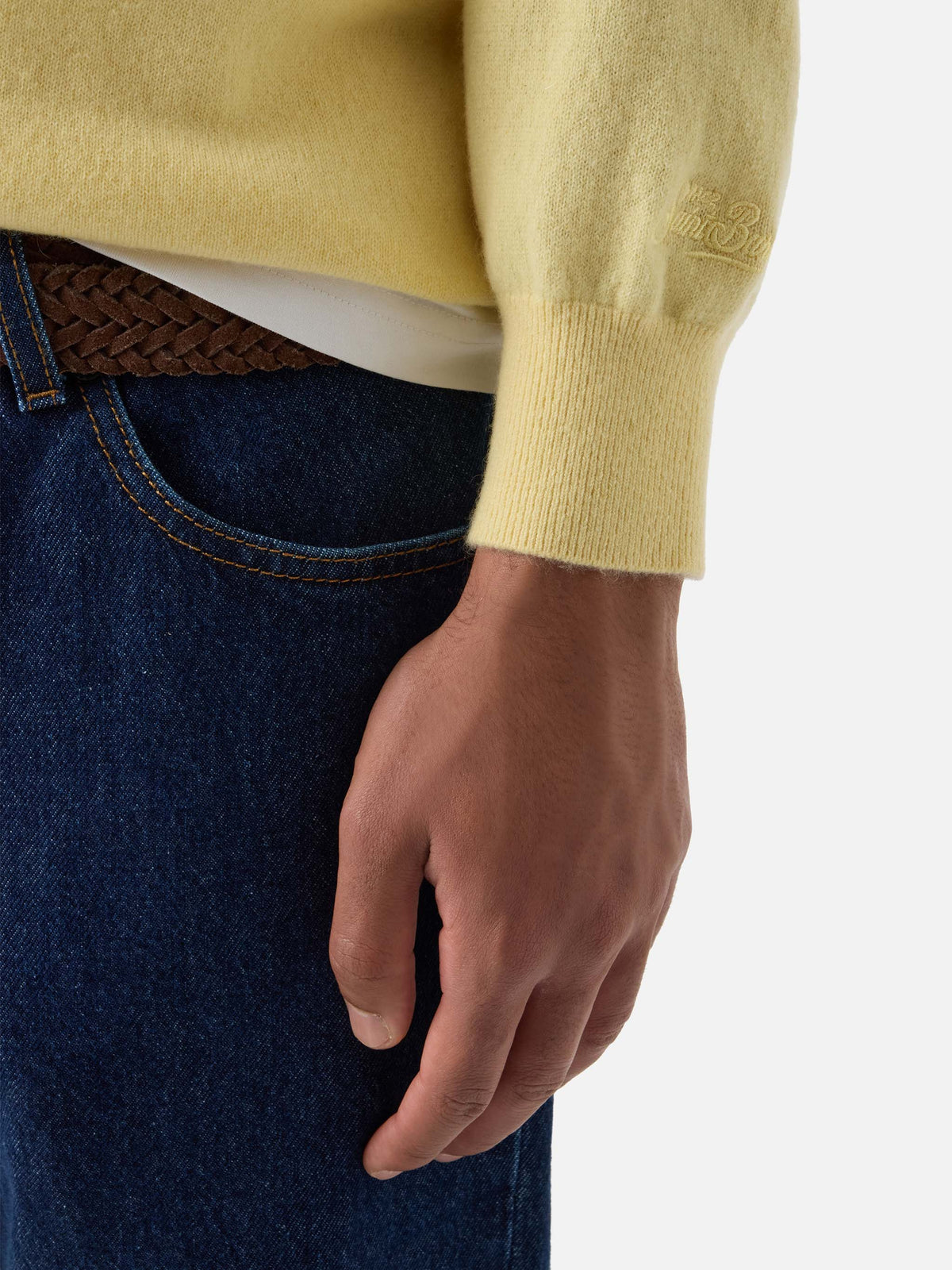 Pull Regent à col rond en cachemire jaune 