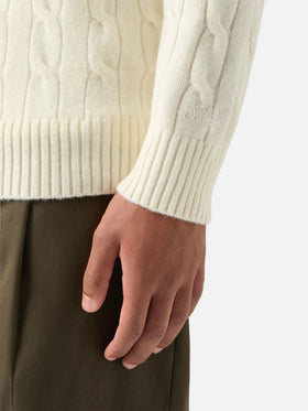 Pull col rond Regent en laine off white avec maille torsadée 