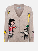 Damen-Donegal-Cardigan Sasi mit Snoopy-Stickerei | SNOOPY PEANUTS SPECIAL EDITION