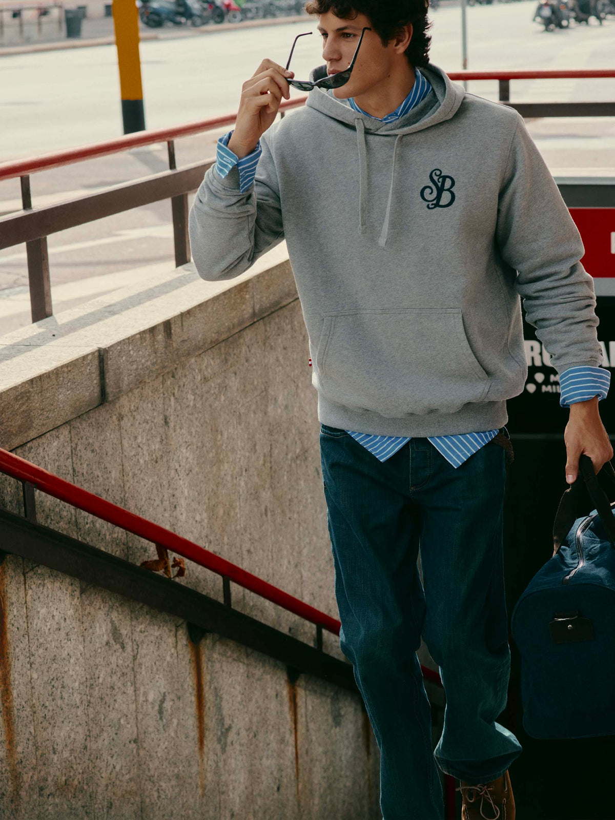Grauer Tribeca Hoodie aus Baumwolle mit SB Legacy-Monogramm 