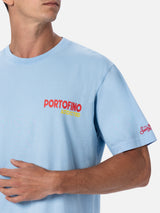 Herren-T-Shirt aus Baumwolle mit platziertem Portofino Addicted-Postkartendruck