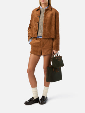 Chaqueta Camel Veyra de ante con bordado del logo 