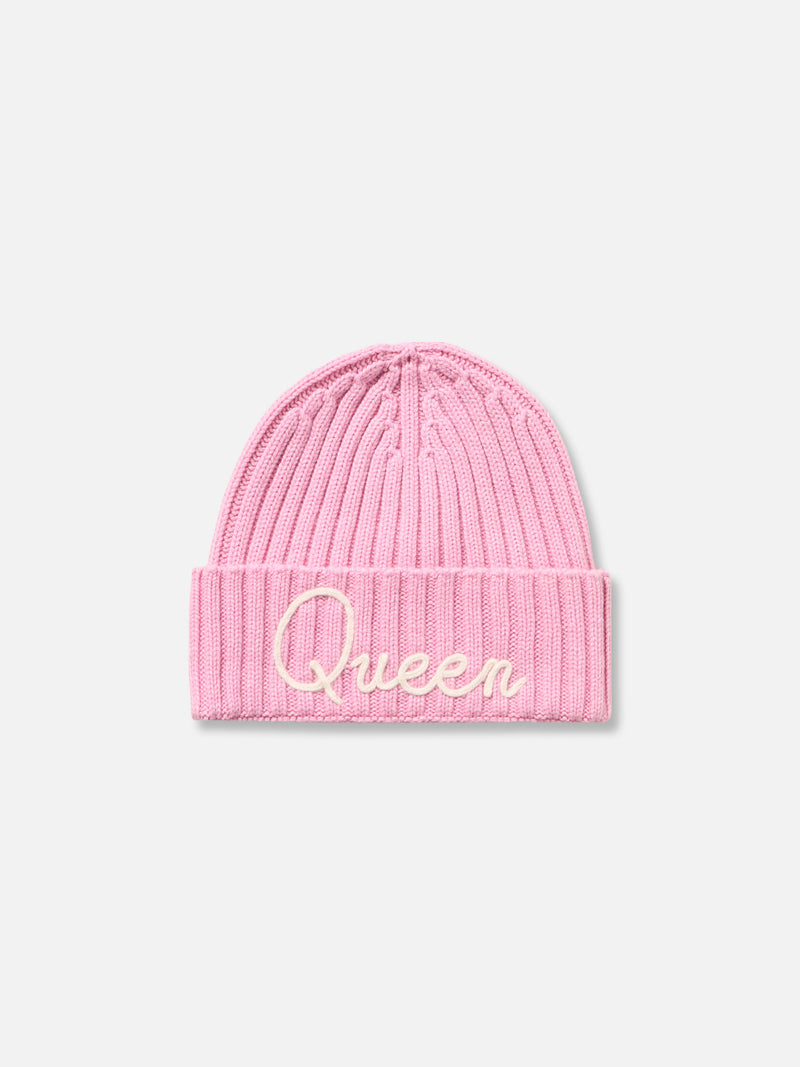 Woman pink ribbed hat Wengen with Queen embroidery