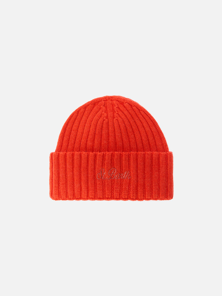 Wengen beanie in orange wool with St. Barth embroidery on the turn-up