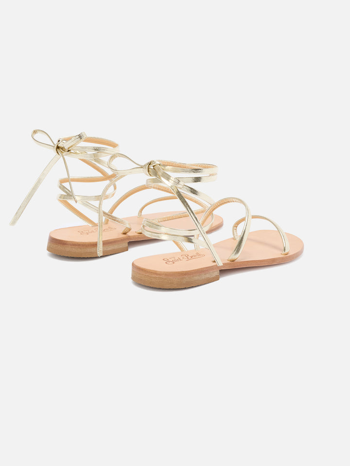 Infradito essentials in vera pelle laminata oro