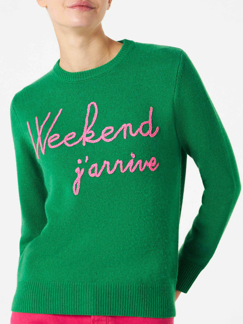 Grüner Pullover „Weekend j'arrive“ mit fluorosa Stickerei