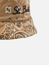 Cappello da donna modello pescatore con stampa bandana