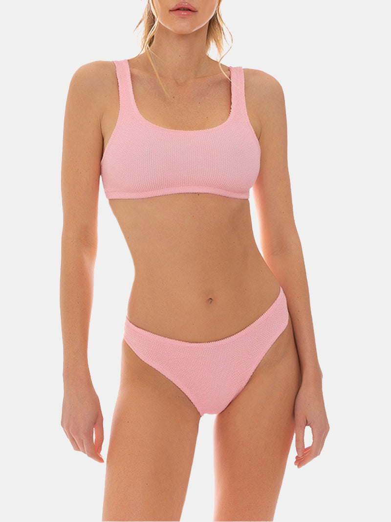 Rosafarbener Bralette-Bikini aus Crinkle-Stoff