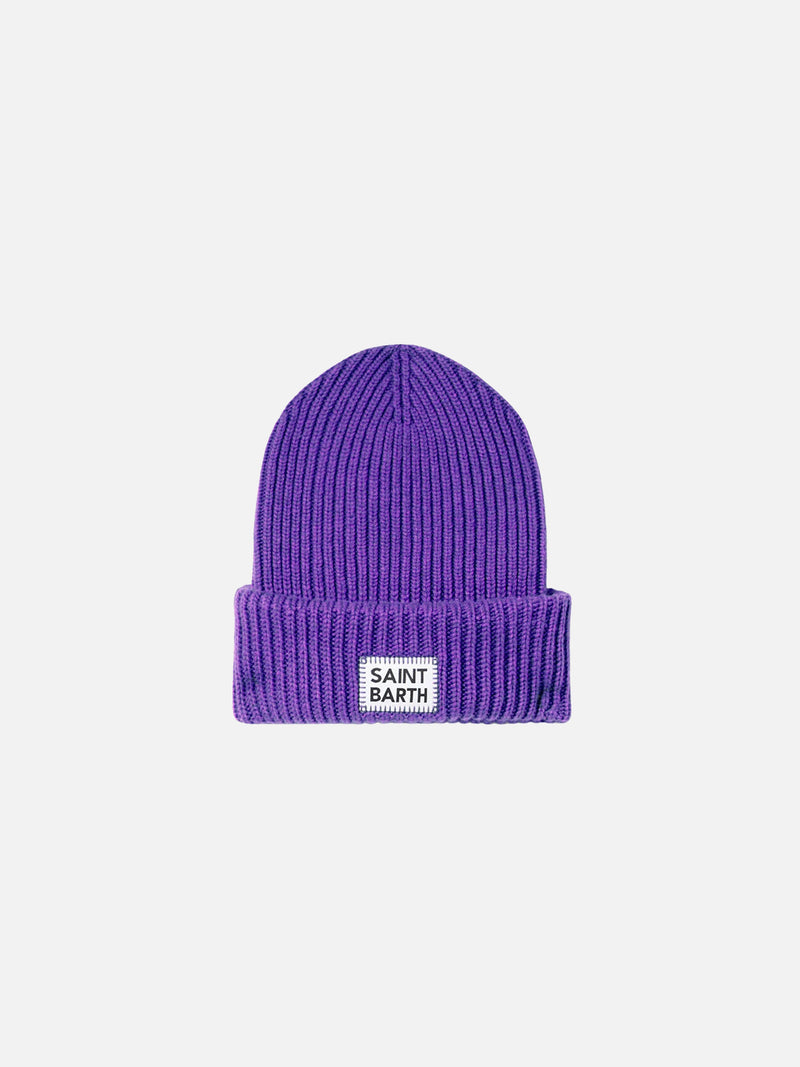 Woman purple knit beanie