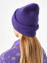 Woman purple knit beanie