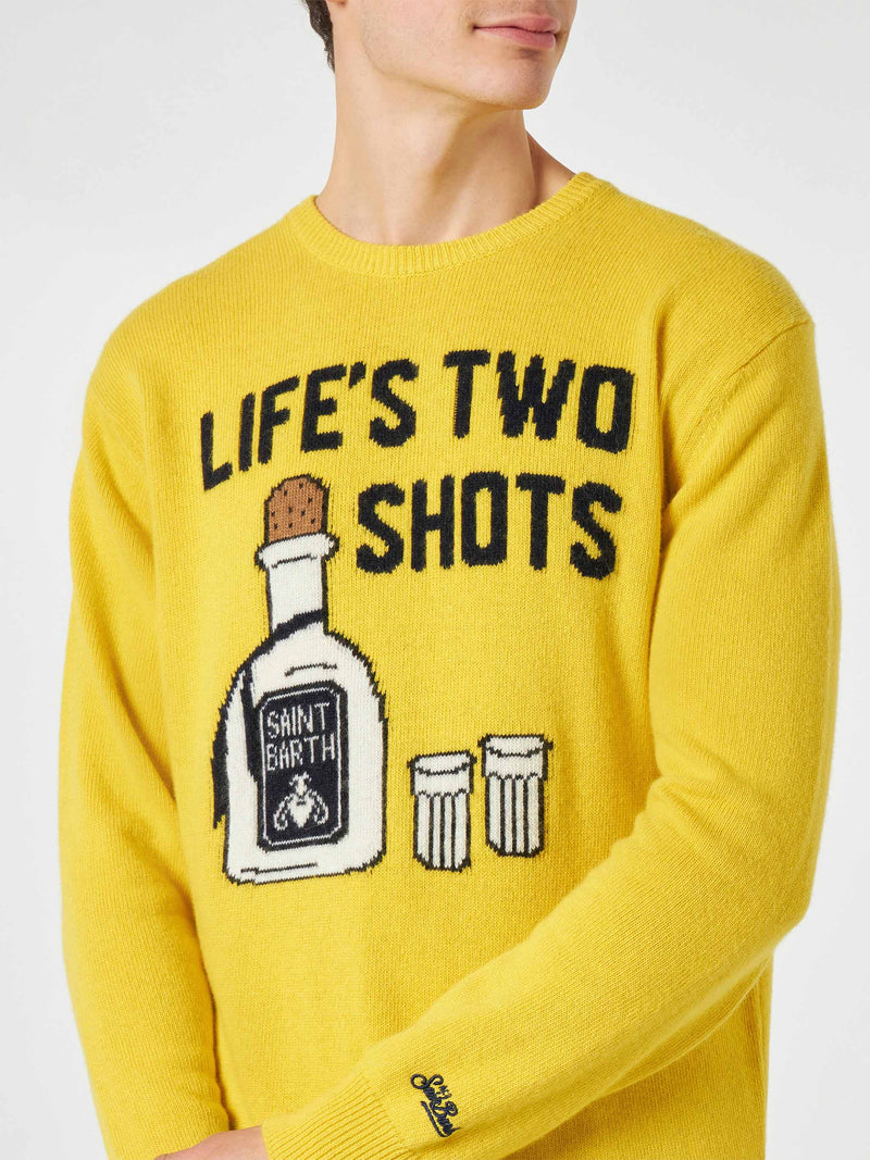 Maglia da uomo gialla con scritta Life's two shots