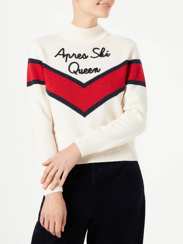 Woman half-turtleneck sweater with Apres ski Queen embroidery